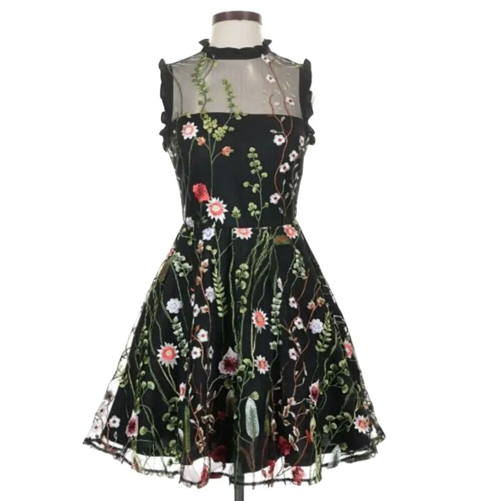 City Studio Black Floral Fit & Flare Dress | Size 9 | Crinoline